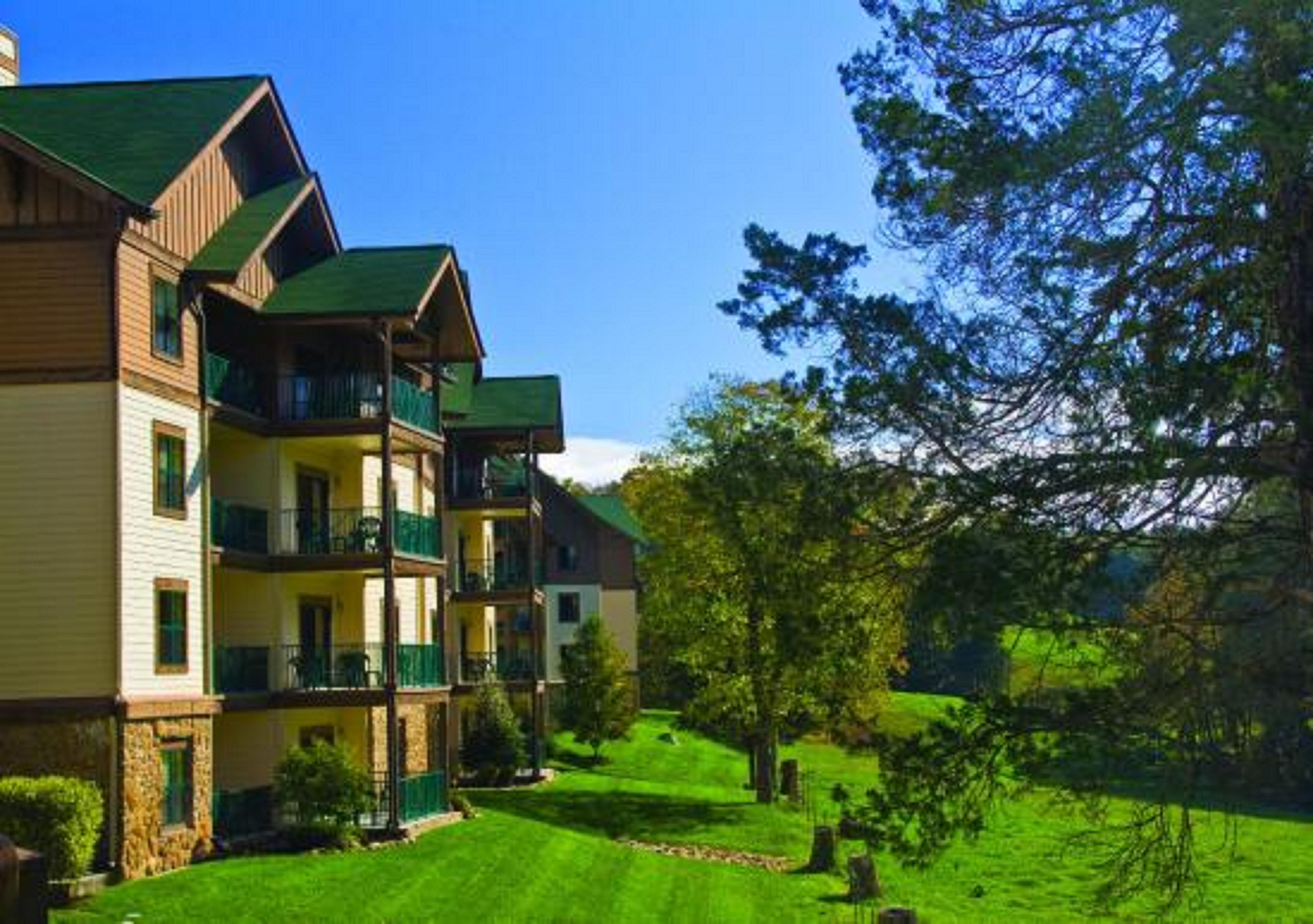 สโมคกี้ เมน์เท็น รีสอร์ต Hotel เซอเวียร์วีล ภายนอก รูปภาพ