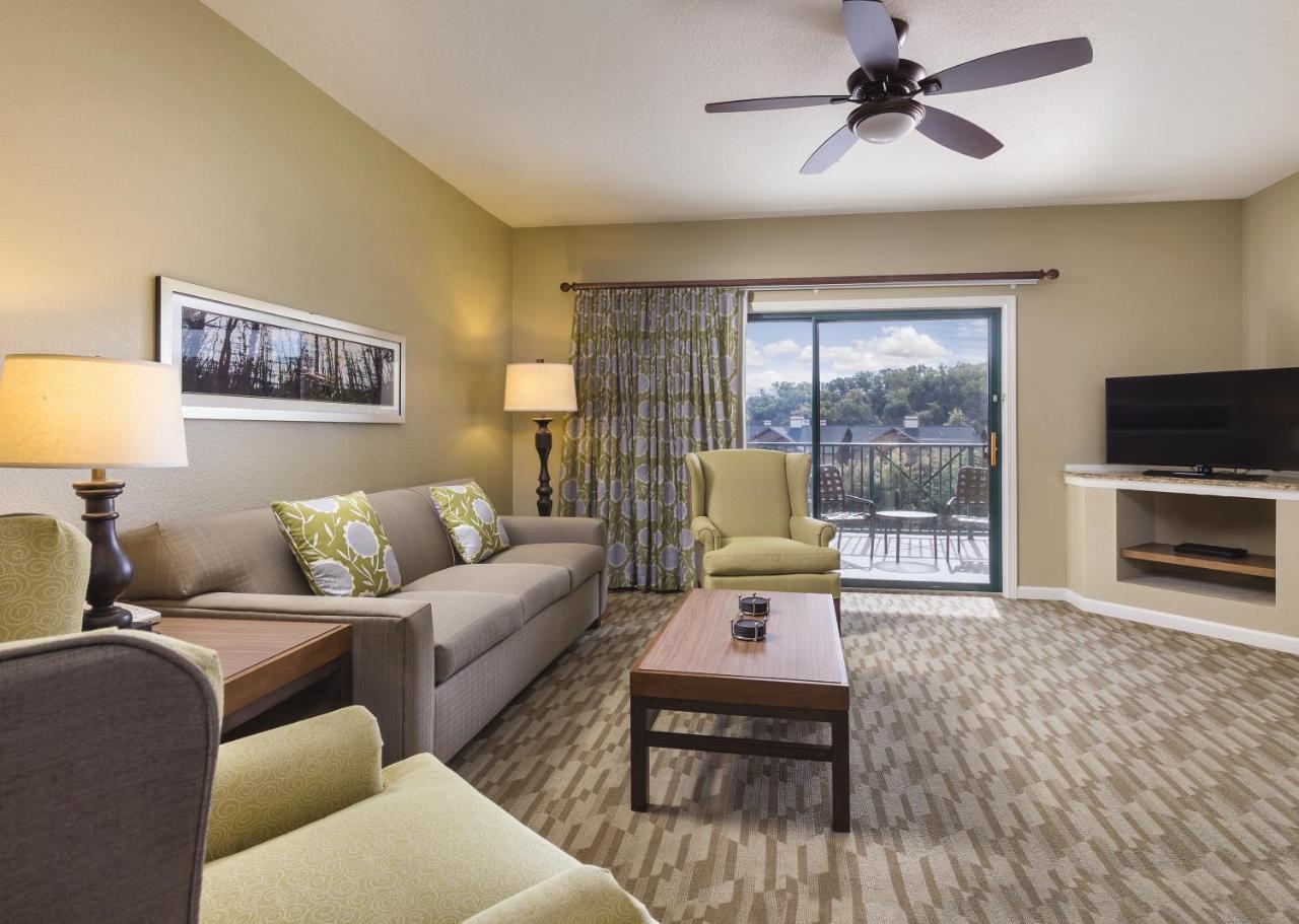 สโมคกี้ เมน์เท็น รีสอร์ต Hotel เซอเวียร์วีล ภายนอก รูปภาพ